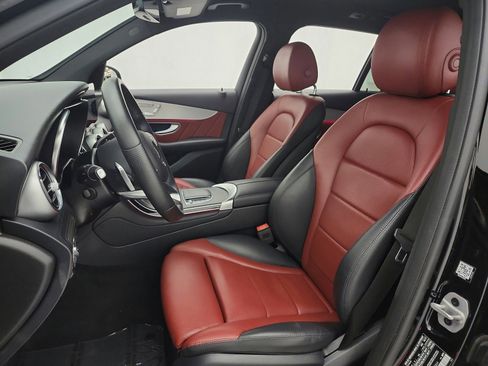 Used 2022 Mercedes-Benz GLC 300 image 28