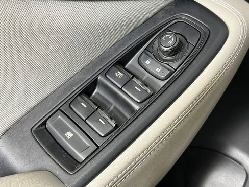 Used 2022 Subaru Forester image 22