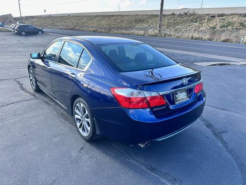 Used 2013 Honda Accord Sport image 4