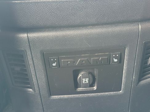 Used 2017 RAM 2500 Longhorn w/ Snow Chief Group image 27