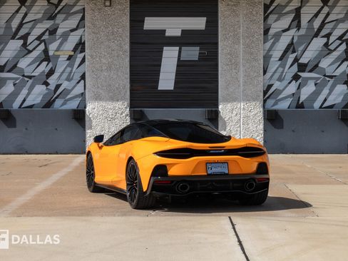 Used 2023 McLaren GT image 11
