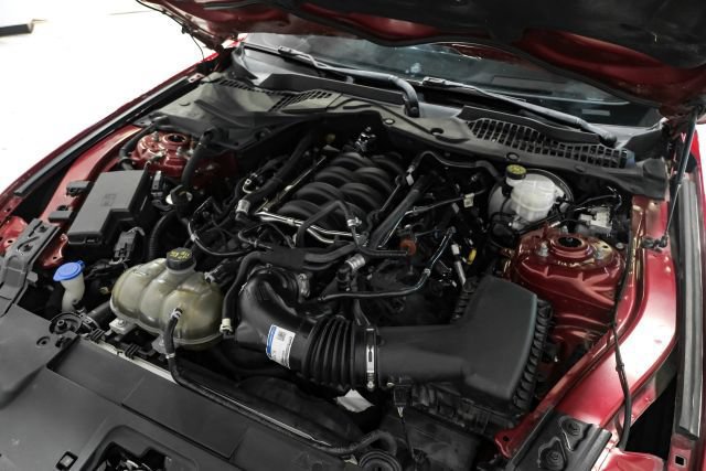 Used 2020 Ford Mustang GT Premium w/ Equipment Group 401A RWD image 33