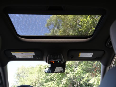 New 2025 Buick Envista Avenir image 20