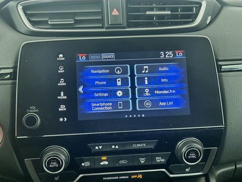 Used 2018 Honda CR-V Touring image 21