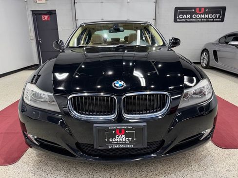 Used 2011 BMW 328i xDrive Sedan image 9