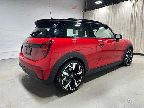 Used 2025 MINI Cooper S image 4