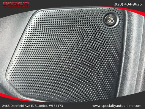 Used 2021 Ford Escape Titanium image 36