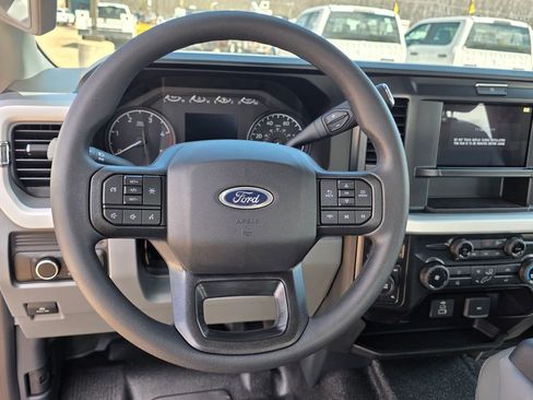 New 2026 Ford F450 XL AWD/4WD image 43