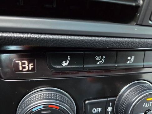 Used 2019 Volkswagen Jetta R-Line FWD image 16