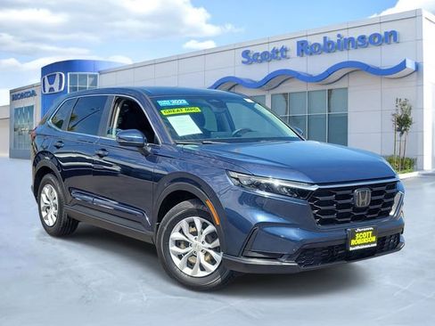 Certified 2023 Honda CR-V LX image 1