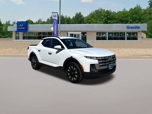 Used 2025 Hyundai Santa Cruz SEL AWD/4WD image 5