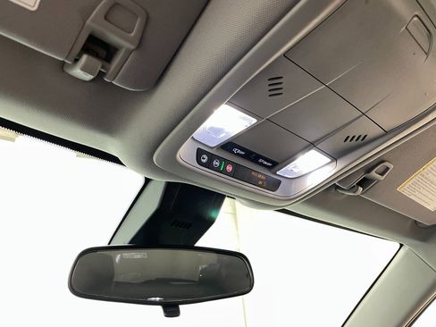 Used 2022 Chevrolet Equinox LT image 30