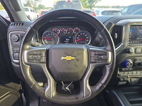Used 2021 Chevrolet Silverado 1500 LTZ RWD image 8