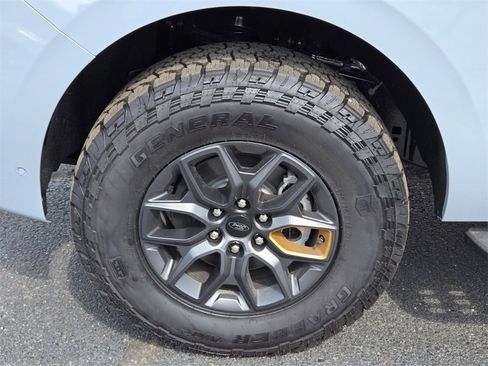 New 2025 Ford Expedition Tremor image 8