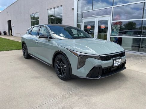 New 2026 Kia K4 GT-Line Turbo FWD image 1