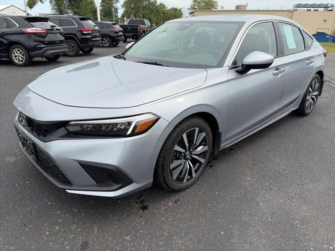 Used 2024 Honda Civic EX-L image 1