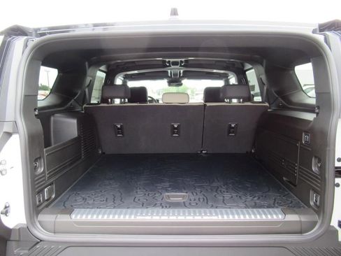 New 2026 GMC Hummer EV SUV image 32