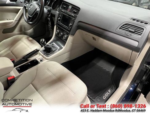 Used 2018 Volkswagen Golf S image 12