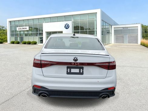 New 2026 Volkswagen Jetta GLI Autobahn FWD image 10