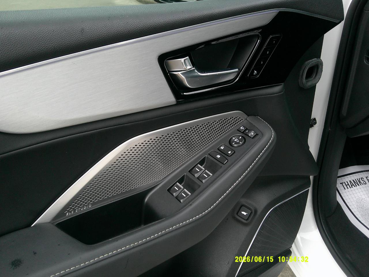Used 2023 Acura MDX w/ Technology Package FWD image 9