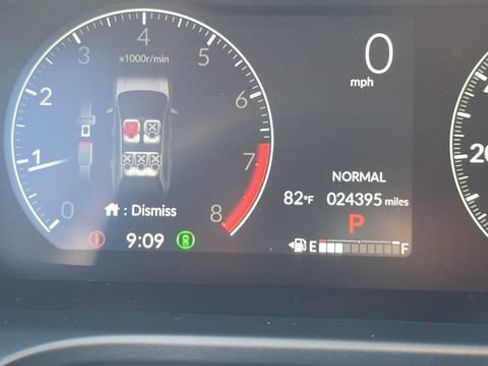 Used 2024 Honda HR-V LX image 25
