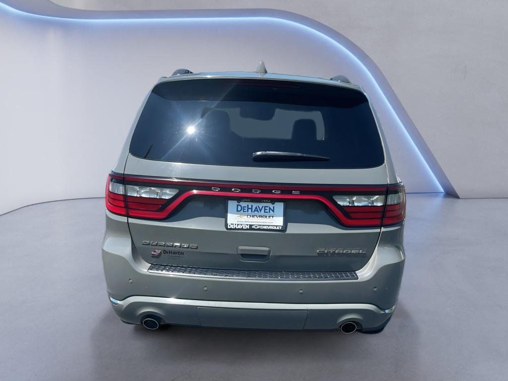 Used 2021 Dodge Durango Citadel w/ Technology Group AWD/4WD image 5