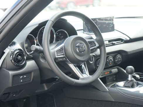 New 2026 MAZDA MX-5 Miata Club RWD image 11