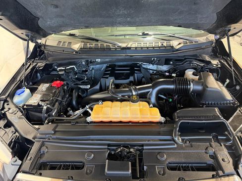 Used 2016 Ford F150 XLT AWD/4WD image 30
