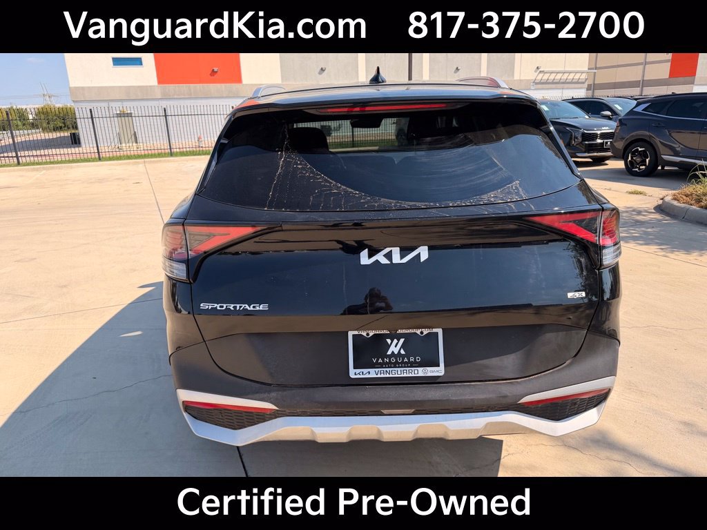 Certified 2025 Kia Sportage EX AWD/4WD image 3