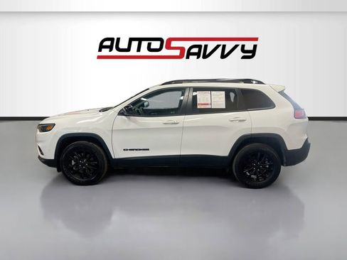 Used 2023 Jeep Cherokee Altitude Lux AWD/4WD image 4