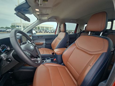Used 2024 Ford Maverick Lariat FWD image 17