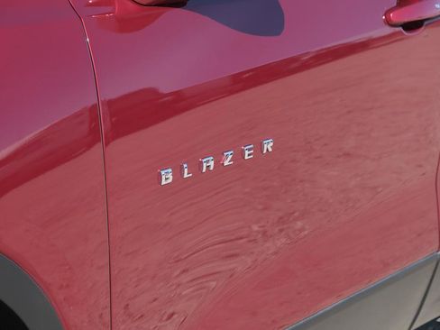 Used 2025 Chevrolet Blazer LT image 14