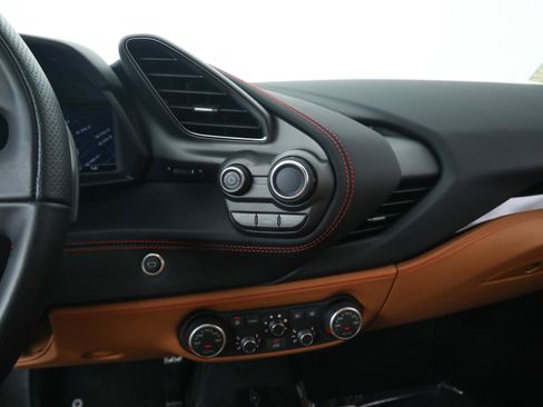 Certified 2019 Ferrari 488 GTB image 28