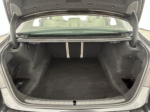 Used 2023 BMW 540i xDrive w/ M Sport Package image 38