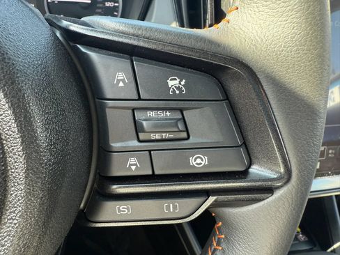 Used 2024 Subaru Crosstrek 2.5i Limited w/ Crosstrek Mirror Package AWD/4WD image 12