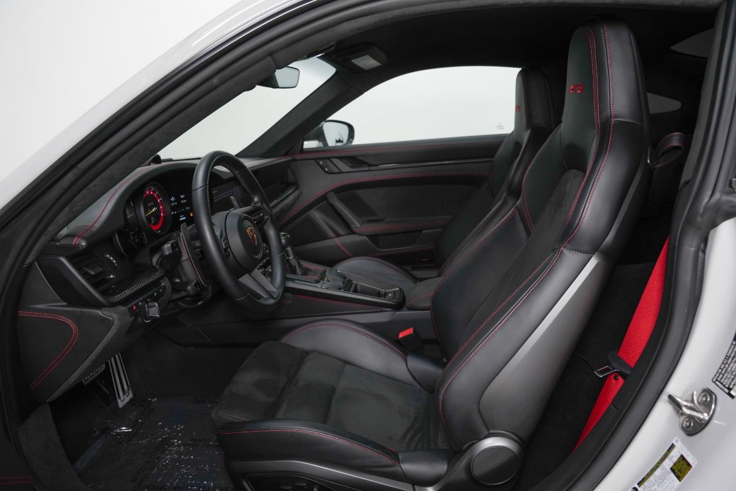 Used 2022 Porsche 911 GT3 RWD image 40