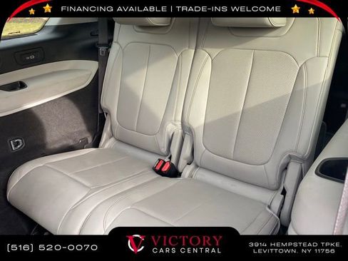 Used 2021 Jeep Grand Cherokee L Overland w/ Luxury Tech Group IV image 16