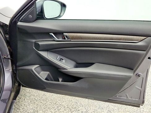 Used 2019 Honda Accord EX-L image 26