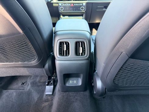 Used 2025 Hyundai Tucson SEL image 33