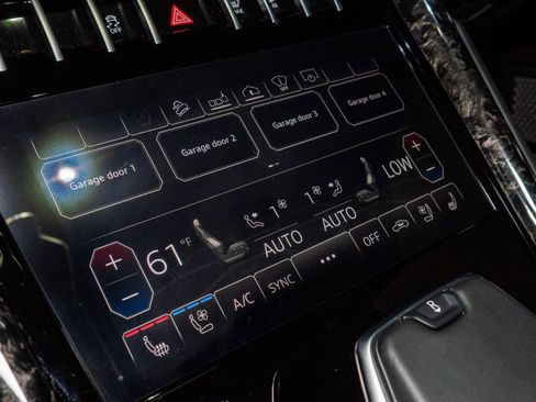 Used 2021 Lamborghini Urus image 16