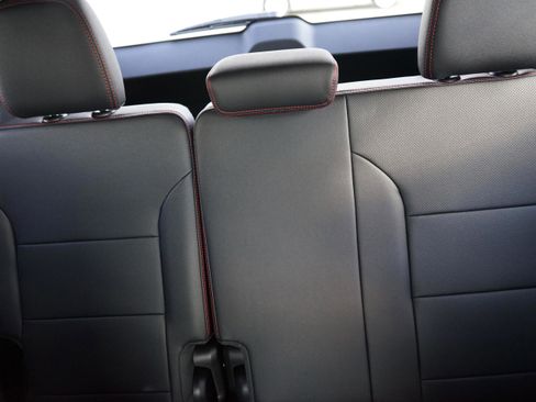 New 2026 Chevrolet Traverse RS image 24