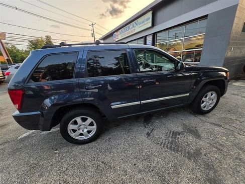 Used 2010 Jeep Grand Cherokee Laredo AWD/4WD image 10