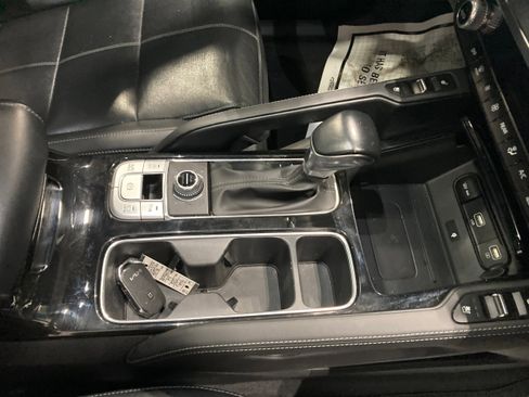 Used 2022 Kia Telluride SX image 5