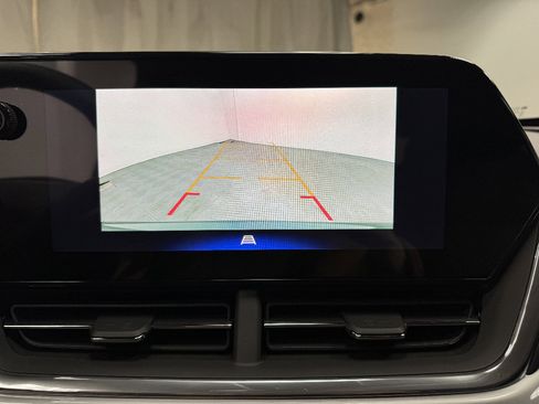 New 2026 Chevrolet Trax LT image 28