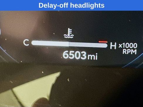 Used 2025 Toyota Grand Highlander AWD image 26