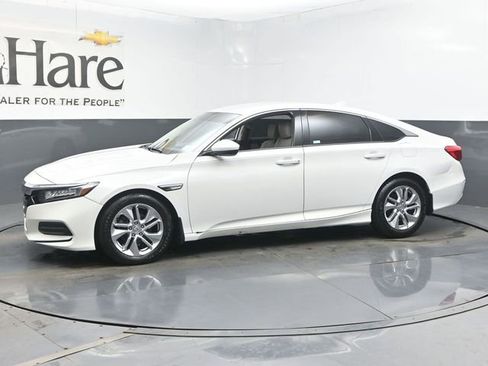 Used 2018 Honda Accord LX image 30