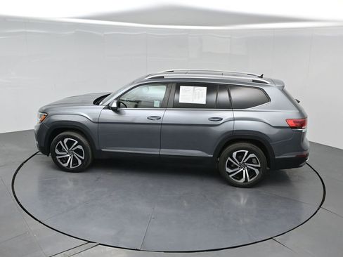 Used 2023 Volkswagen Atlas SEL AWD/4WD image 42