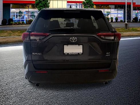 Used 2020 Toyota RAV4 LE w/ All Weather Liner Package AWD/4WD image 8