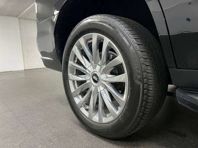 Certified 2024 Cadillac Escalade Premium Luxury AWD/4WD image 12