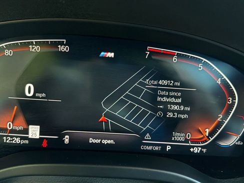 Used 2023 BMW X4 xDrive30i w/ M Sport Package AWD/4WD image 31